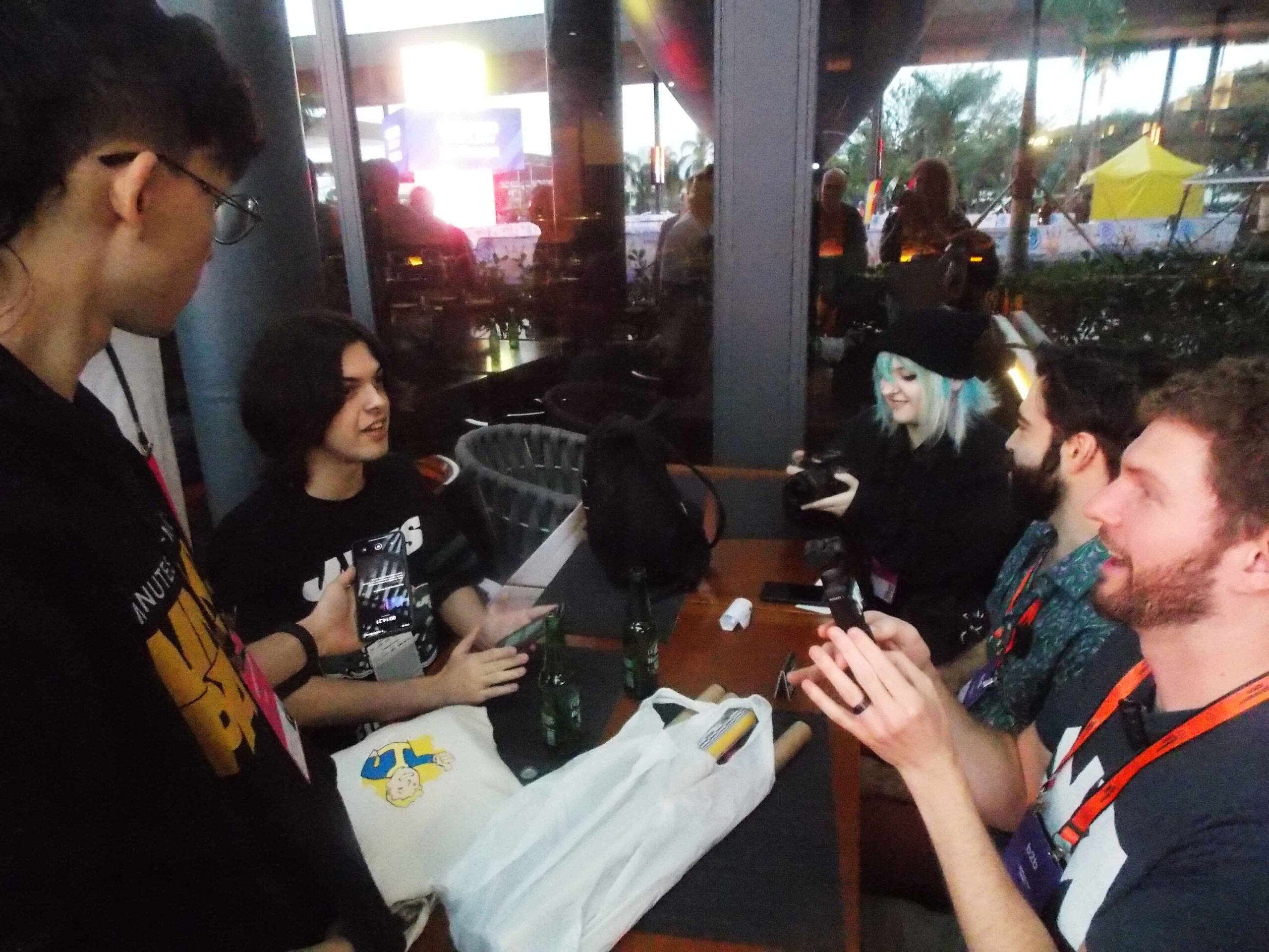 Entrevista Minnmax - Yan Heiji, Stinsoup, Lanyaners, Jacob Geller e Ben Hanson, da esquerda para a direita.